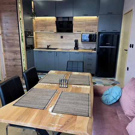 Apartment Veliapartmets *