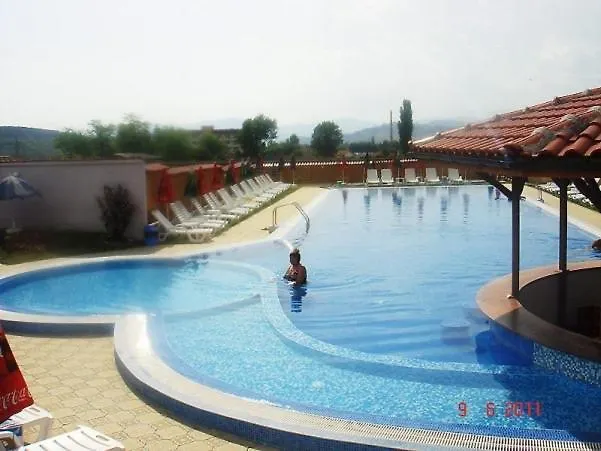 Veliapartmets アパート *